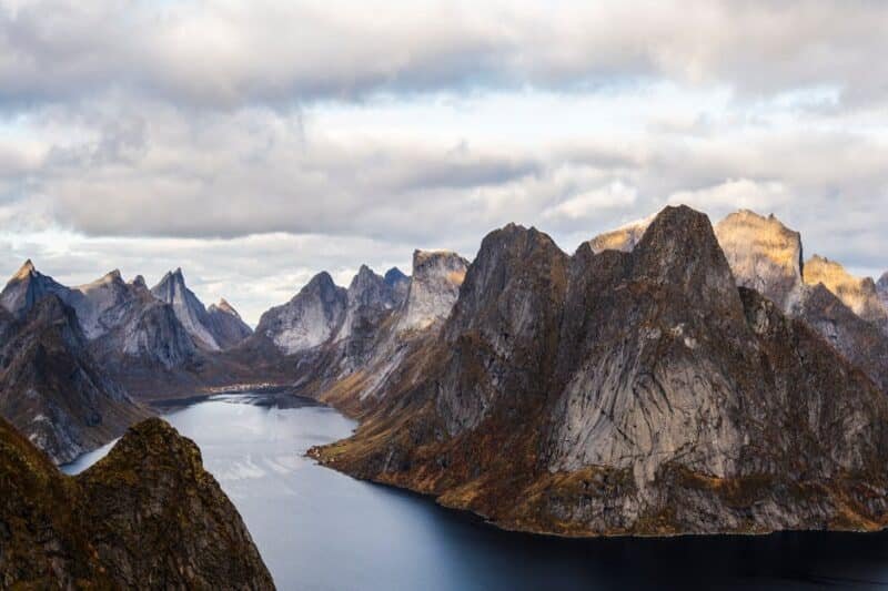 Reise med tog: De vakreste togrutene i Norge for en uforglemmelig naturopplevelse